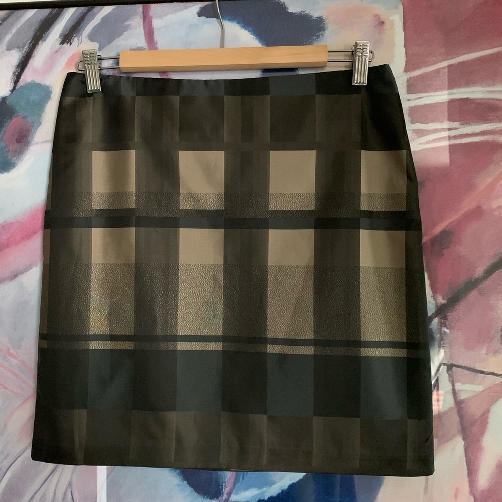 STUDIO M Modern Mini Skirt size 4